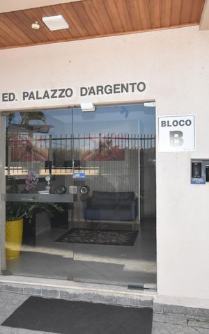 Apartamento à venda com 68m², 2 quartos e 1 vagaFachada do bloco