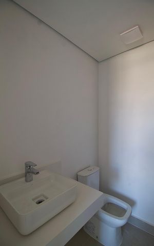 Apartamento à venda com 68m², 2 quartos e 2 vagas Apartamento à venda com 68m², 2 quartos e 2 vagasSuíte - Banheiro