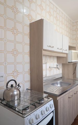 Apartamento para alugar com 34m², 1 quarto e sem vagaCozinha - Armários