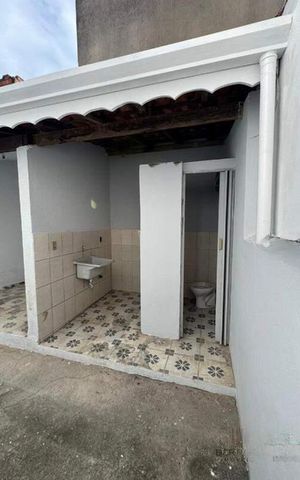 Casa à venda com 94m², 2 quartos e 2 vagas