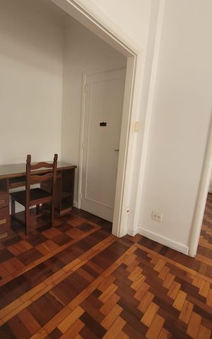 Apartamento para alugar com 80m², 2 quartos e 1 vaga Apartamento para alugar com 80m², 2 quartos e 1 vagaSala