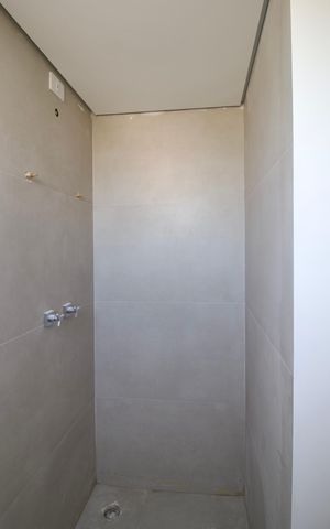 Apartamento à venda com 69m², 2 quartos e 2 vagasSuíte - Banheiro