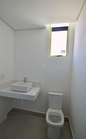 Apartamento à venda com 69m², 2 quartos e 2 vagasSuíte - Banheiro