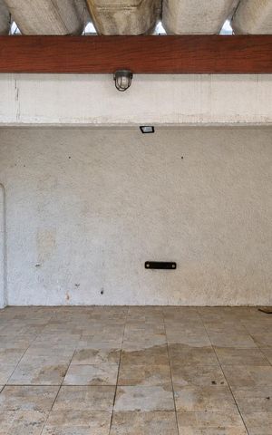 Casa para alugar com 130m², 2 quartos e 2 vagas Casa para alugar com 130m², 2 quartos e 2 vagasGaragem