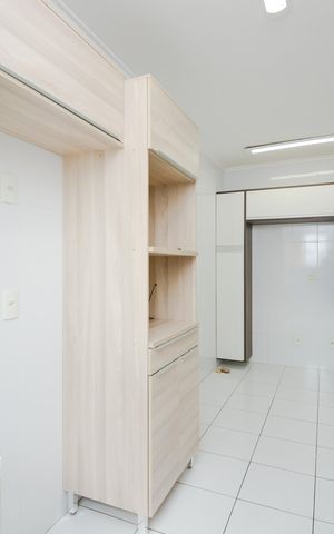 Apartamento para alugar com 122m², 3 quartos e 2 vagasCozinha