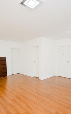 Apartamento para alugar com 122m², 3 quartos e 2 vagasSala