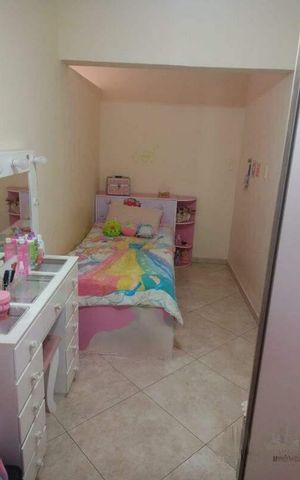 Casa à venda com 133m², 3 quartos e 2 vagas