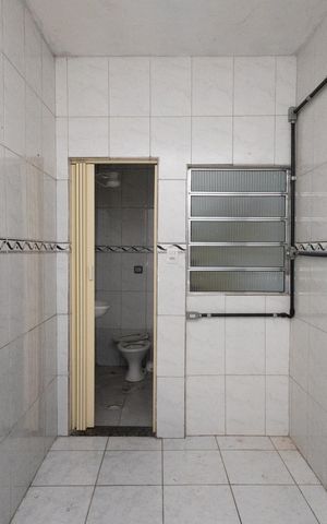 Casa para alugar com 50m², 1 quarto e sem vaga Casa para alugar com 50m², 1 quarto e sem vagaSala / Cozinha