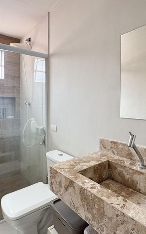 Apartamento à venda com 56m², 2 quartos e 1 vaga Apartamento à venda com 56m², 2 quartos e 1 vagaBanheiro Social