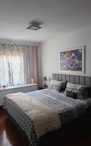 Casa à venda com 88m², 2 quartos e 3 vagas Casa à venda com 88m², 2 quartos e 3 vagasQuarto
