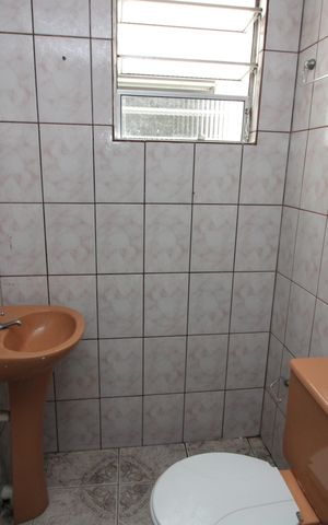 Casa para alugar com 33m², 1 quarto e sem vagaBanheiro social
