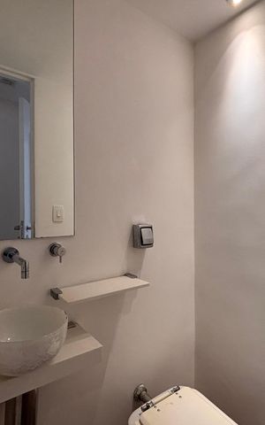 Apartamento à venda com 122m², 2 quartos e 2 vagasLavabo