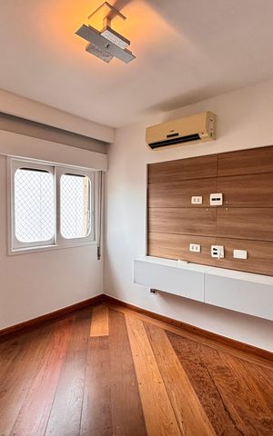 Apartamento à venda com 122m², 2 quartos e 2 vagasSuíte