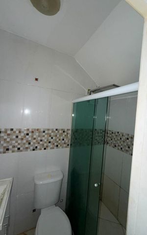 Casa de condomínio para alugar com 40m², 1 quarto e 1 vaga Casa de condomínio para alugar com 40m², 1 quarto e 1 vagaBanheiro