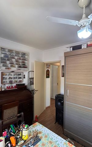Casa à venda com 181m², 5 quartos e 3 vagas Casa à venda com 181m², 5 quartos e 3 vagasQuarto 4