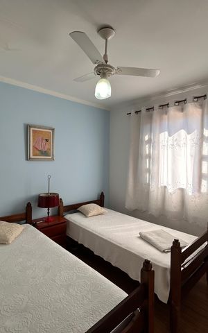 Casa à venda com 181m², 5 quartos e 3 vagas Casa à venda com 181m², 5 quartos e 3 vagasQuarto 2 suíte 2
