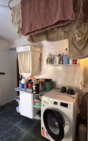 Casa à venda com 181m², 5 quartos e 3 vagas Casa à venda com 181m², 5 quartos e 3 vagasÁrea comum