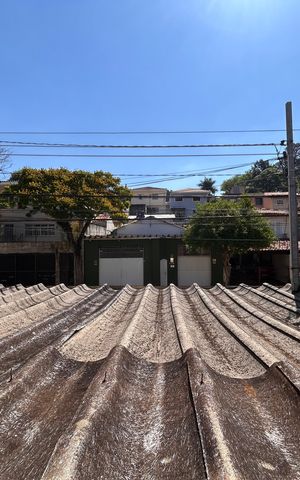 Casa à venda com 181m², 5 quartos e 3 vagas Casa à venda com 181m², 5 quartos e 3 vagasQuarto 1 suíte 1 visto