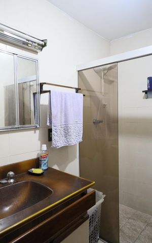 Casa à venda com 75m², 2 quartos e 1 vagaBanheiro