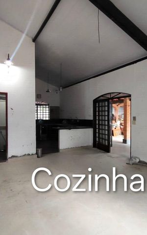 Casa para alugar com 1530m², 3 quartos e 10 vagas Casa para alugar com 1530m², 3 quartos e 10 vagasCozinha
