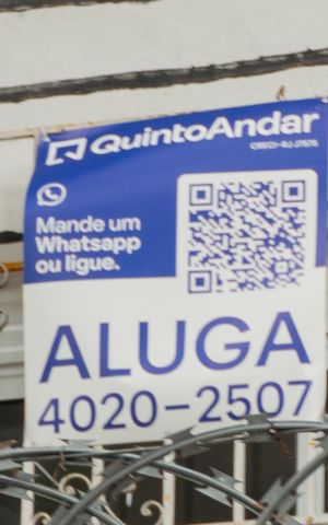 Casa para alugar com 230m², 4 quartos e 6 vagas Casa para alugar com 230m², 4 quartos e 6 vagasPlaca Grande instalada BGJJ-13