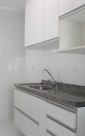 Apartamento para alugar com 66m², 2 quartos e 2 vagasCozinha