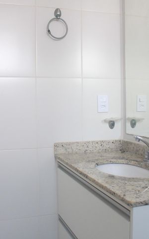 Apartamento para alugar com 66m², 2 quartos e 2 vagasBanheiro da Suíte