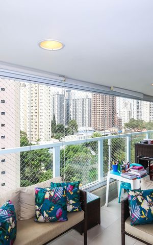 Apartamento para alugar com 97m², 3 quartos e 2 vagasVaranda