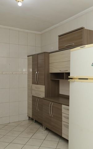 Casa à venda com 80m², 2 quartos e 6 vagasSala/Cozinha