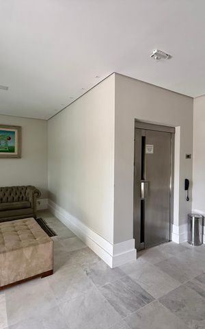 Apartamento à venda com 187m², 3 quartos e 2 vagas Apartamento à venda com 187m², 3 quartos e 2 vagasHall Social Bloco