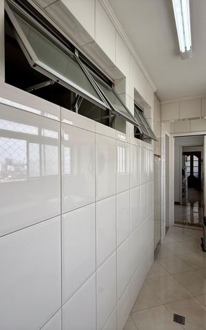 Apartamento à venda com 187m², 3 quartos e 2 vagas Apartamento à venda com 187m², 3 quartos e 2 vagasÁrea de Serviço