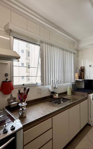 Apartamento à venda com 187m², 3 quartos e 2 vagas Apartamento à venda com 187m², 3 quartos e 2 vagasCozinha