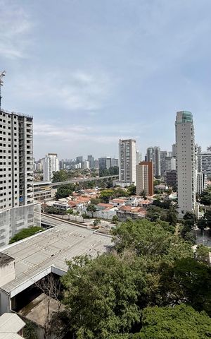 Apartamento à venda com 187m², 3 quartos e 2 vagas Apartamento à venda com 187m², 3 quartos e 2 vagasVista
