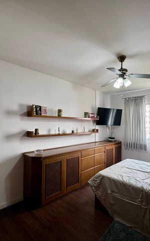 Apartamento à venda com 187m², 3 quartos e 2 vagas Apartamento à venda com 187m², 3 quartos e 2 vagasSuíte