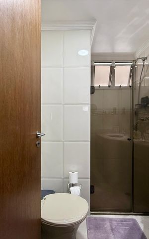Apartamento à venda com 187m², 3 quartos e 2 vagas Apartamento à venda com 187m², 3 quartos e 2 vagasBanheiro Social
