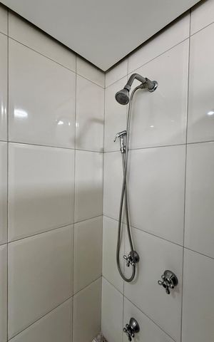 Apartamento à venda com 187m², 3 quartos e 2 vagas Apartamento à venda com 187m², 3 quartos e 2 vagasBanheiro Suíte