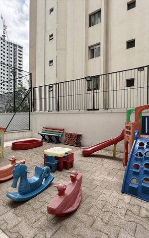 Apartamento à venda com 187m², 3 quartos e 2 vagas Apartamento à venda com 187m², 3 quartos e 2 vagasPlayground