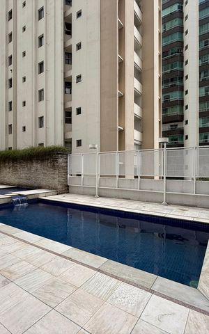 Apartamento à venda com 187m², 3 quartos e 2 vagas Apartamento à venda com 187m², 3 quartos e 2 vagasPiscina