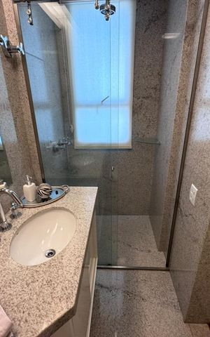 Apartamento à venda com 108m², 3 quartos e 2 vagas Apartamento à venda com 108m², 3 quartos e 2 vagasBanheiro Social