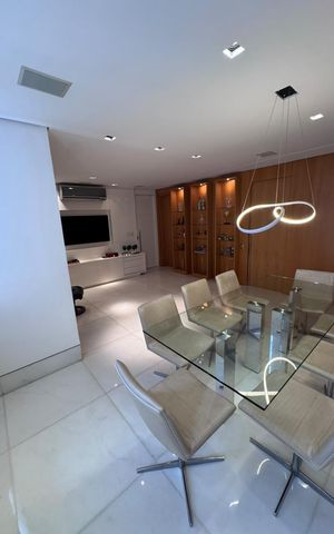 Apartamento à venda com 108m², 3 quartos e 2 vagas Apartamento à venda com 108m², 3 quartos e 2 vagasSala