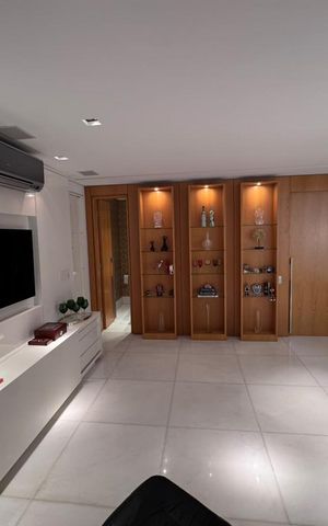 Apartamento à venda com 108m², 3 quartos e 2 vagas Apartamento à venda com 108m², 3 quartos e 2 vagasSala