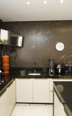 Apartamento à venda com 196m², 3 quartos e 2 vagasCozinha
