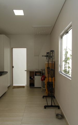 Apartamento à venda com 196m², 3 quartos e 2 vagasBANHEIRO  de Serviço