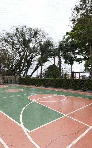 Apartamento para alugar com 86m², 2 quartos e 1 vagaÁrea comum - Quadra