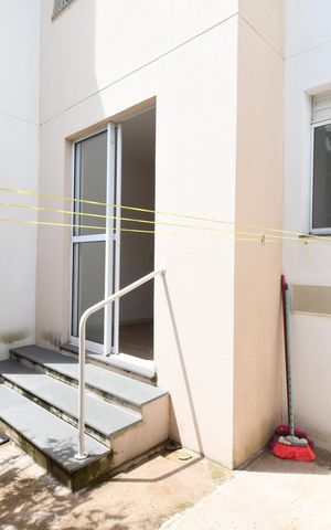 Apartamento para alugar com 86m², 2 quartos e 1 vagaVaranda