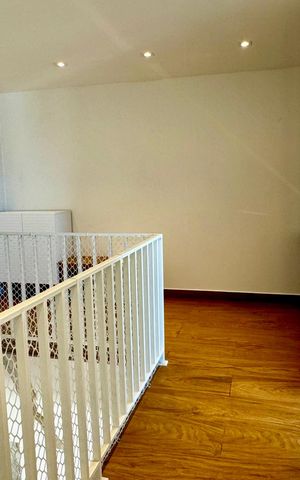 Apartamento à venda com 112m², 2 quartos e 2 vagas Apartamento à venda com 112m², 2 quartos e 2 vagasCorredor
