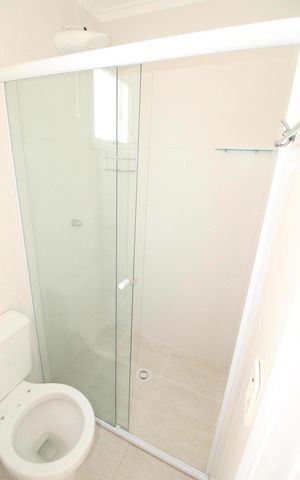 Apartamento para alugar com 74m², 2 quartos e 2 vagasBanheiro