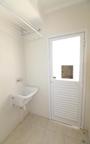 Apartamento para alugar com 74m², 2 quartos e 2 vagasÁrea de Serviço