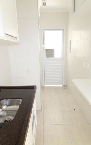 Apartamento para alugar com 74m², 2 quartos e 2 vagasCozinha
