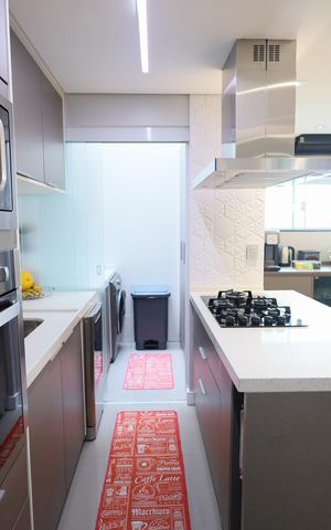 Casa de condomínio à venda com 134m², 3 quartos e 2 vagasCozinha e Área de Serviço